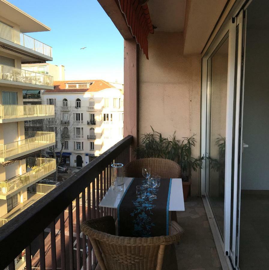 Roi Chevalier Lägenhet Antibes Exteriör bild